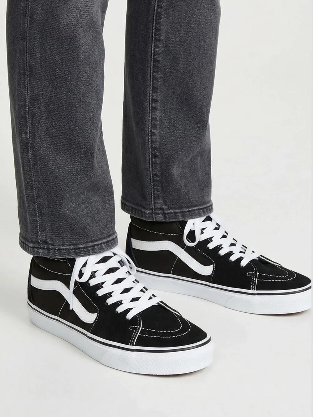 •VANS• Sk8-Hi Black/Black/White Shoes Sneakers >> NIB >> Off the Wall